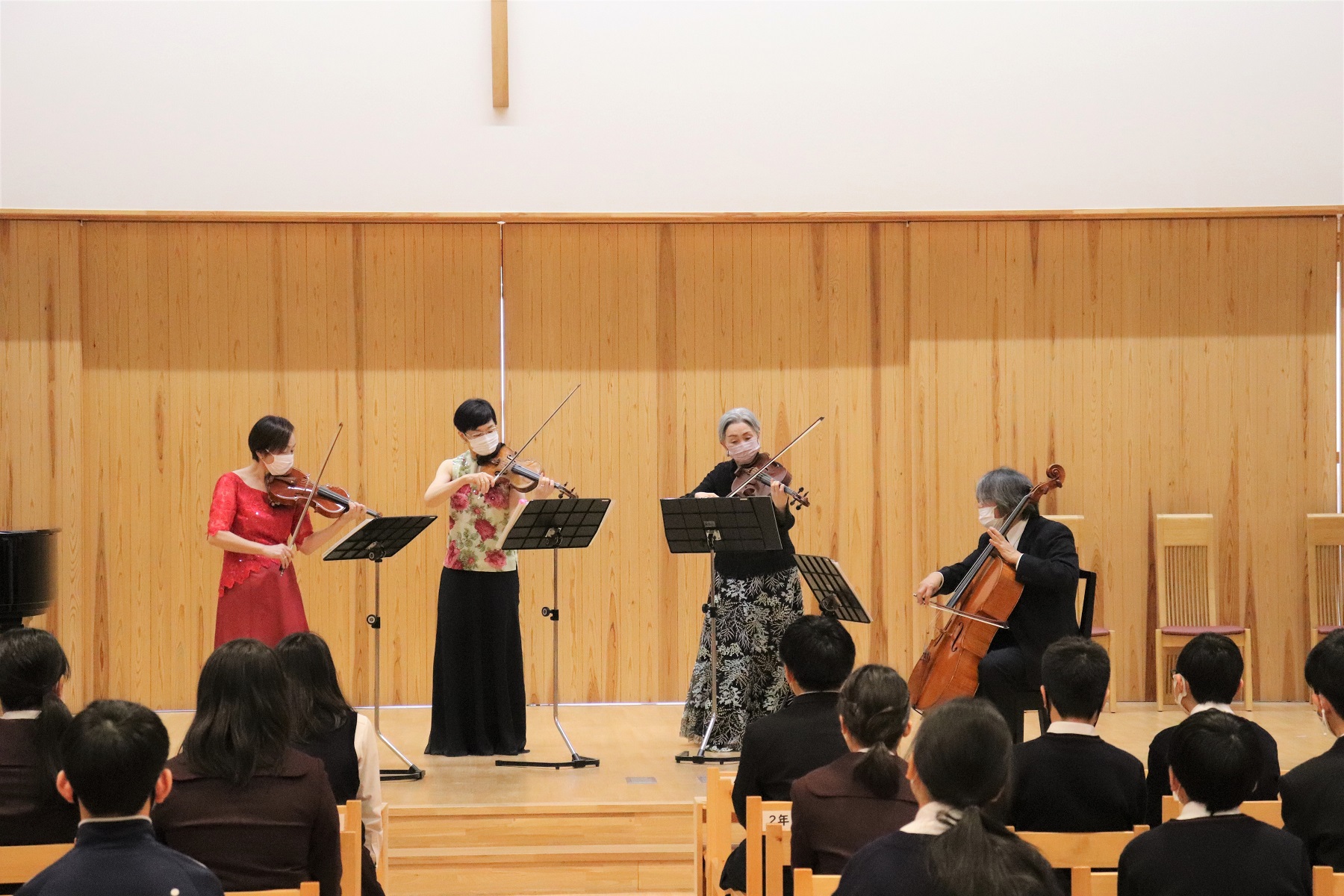 ３年生・６年生　芸術鑑賞会