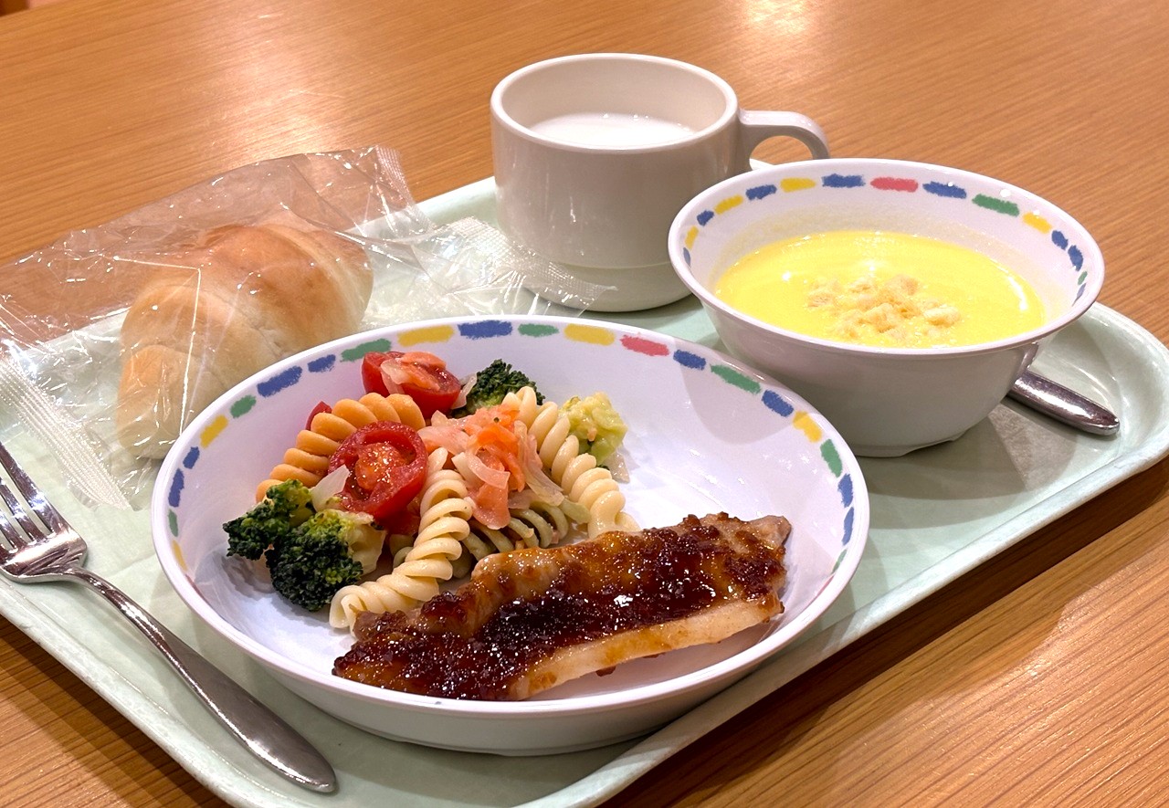 11月6日(木) ナイフとフォークの日🍴