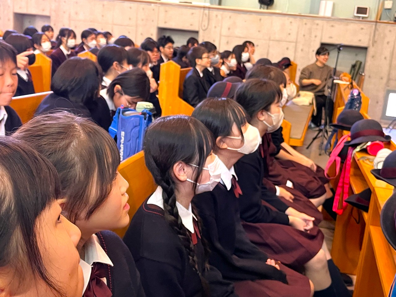 11月12日(水)　6年生 前橋教会訪問⛪